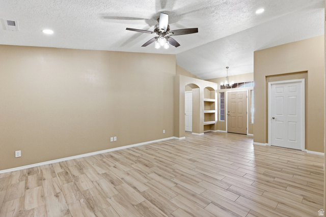17 South 2000 East St. George, UT 84790 - Photo 7 of 38
