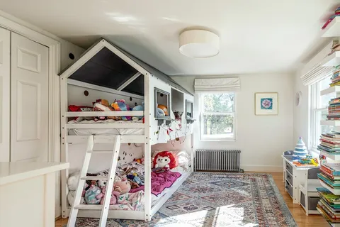 a view of a storage & utility room