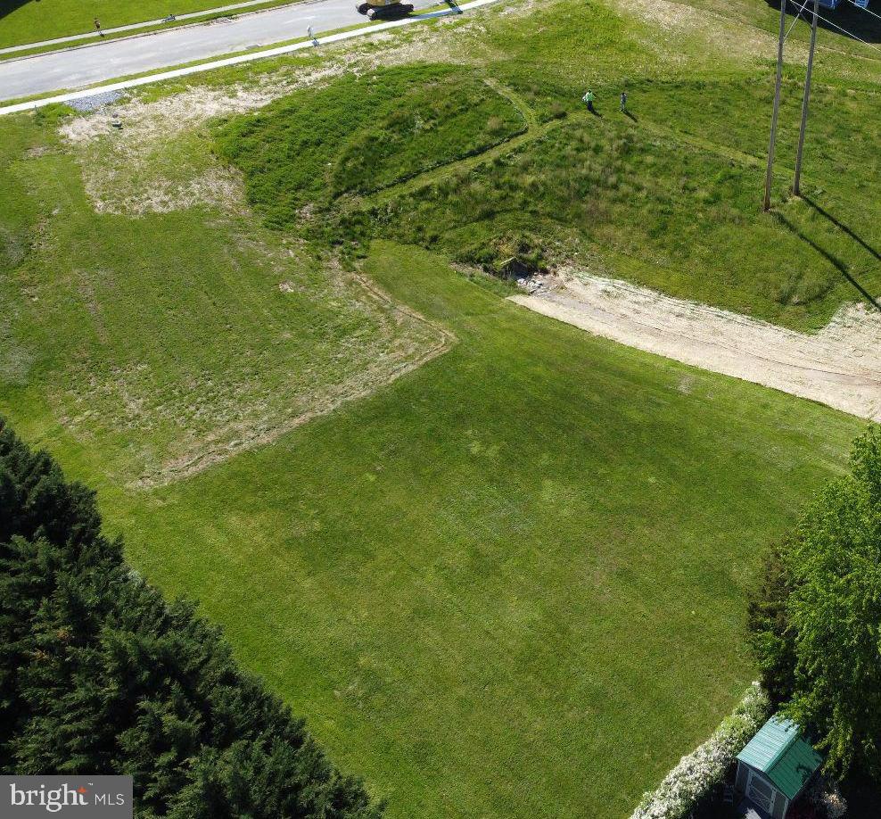6030 Deborah Drive Spring Grove, PA 17362 - Photo 7 of 13