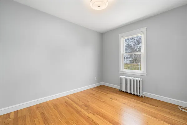 $3,800 | 5 Holten Avenue, Newport, RI 02840