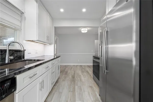 $3,800 | 5 Holten Avenue, Newport, RI 02840