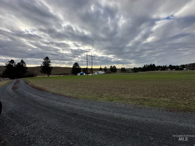 $229,500 | 0 Chaney Road, Viola, ID 83872