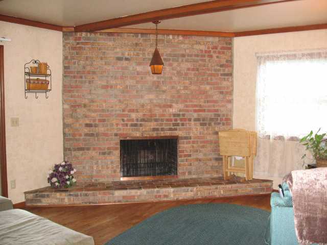 4808 Dechant Road Columbus, OH 43229 - Photo 6 of 15 Gallery Image 6