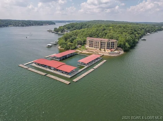 $639,900 | 3168 Twin Rivers Point, Unit 1E, Camdenton, MO 65020