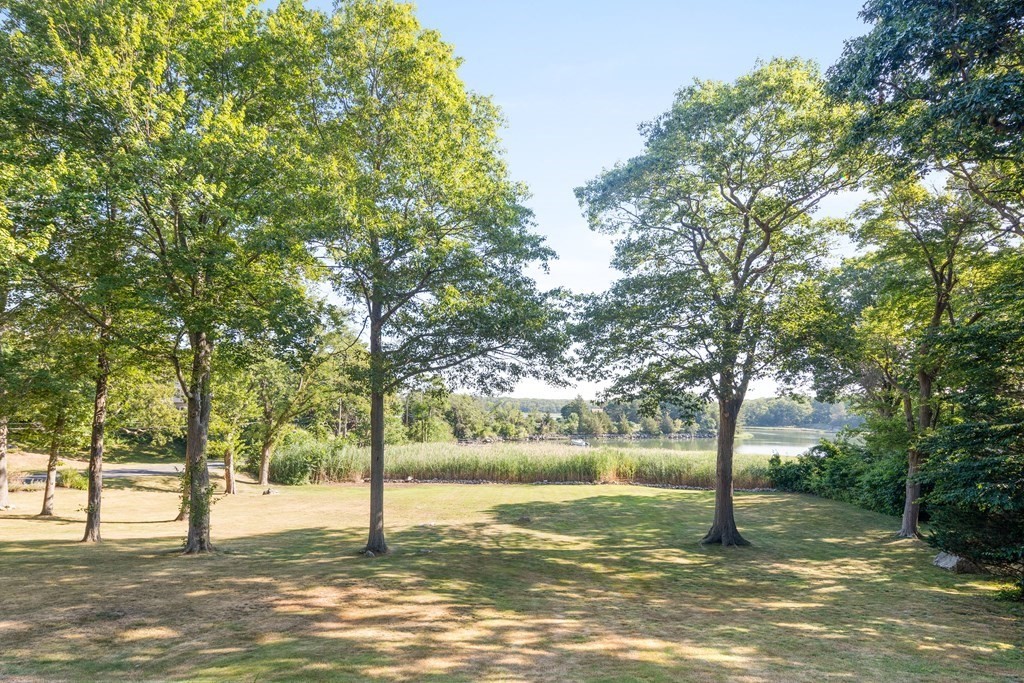 9 Porters Cove Road Hingham, MA 02043 - Photo 2 of 34