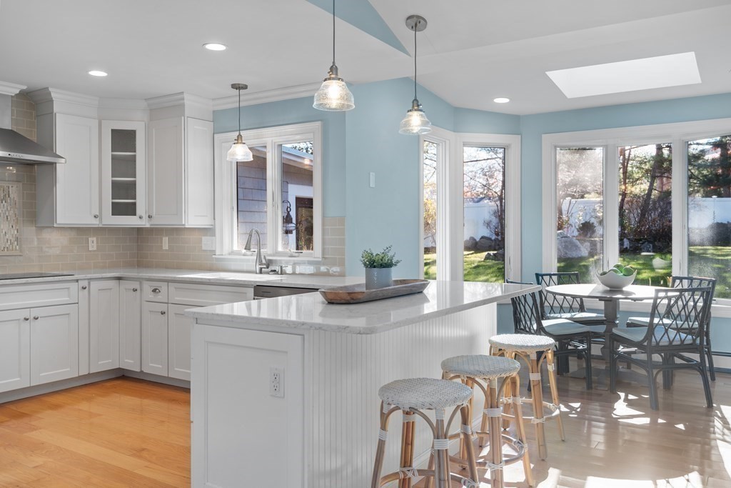 9 Porters Cove Road Hingham, MA 02043 - Photo 10 of 34