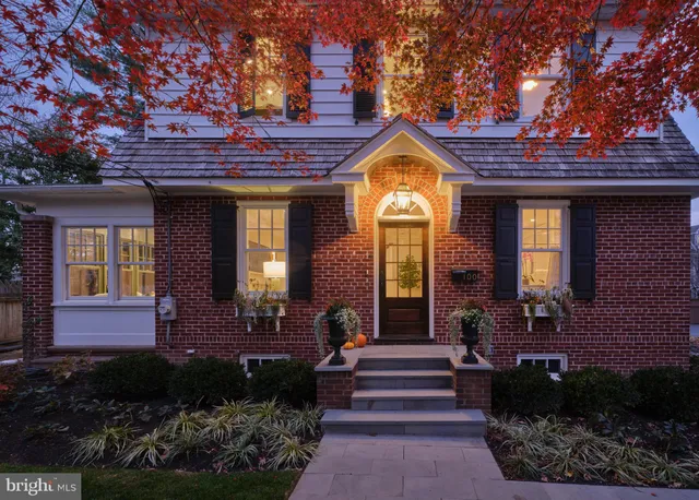 $2,199,000 | 100 West Bridge Street, New Hope, PA 18938