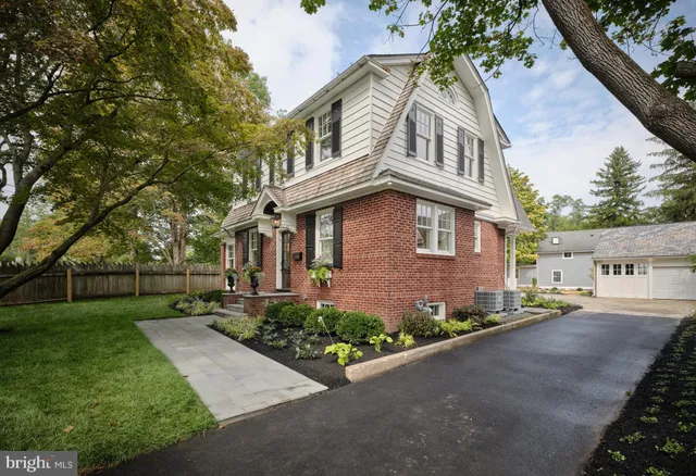 $2,199,000 | 100 West Bridge Street, New Hope, PA 18938