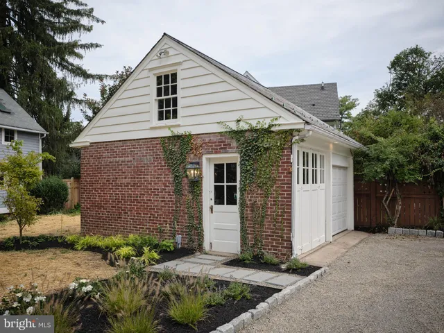 $2,199,000 | 100 West Bridge Street, New Hope, PA 18938