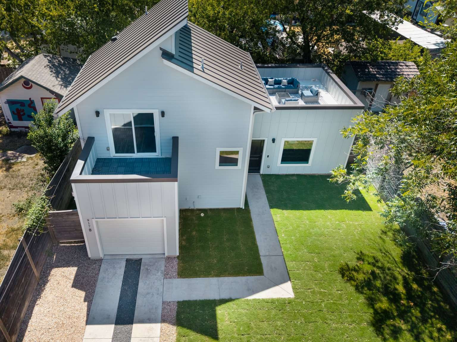 917 Vargas Road, Unit B Austin, TX 78741 - Photo 2 of 40 Gallery Image 2