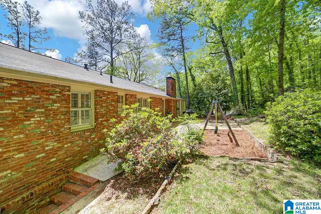 1632 Moss Rock Road Birmingham, AL 35226 - Photo 6 of 36