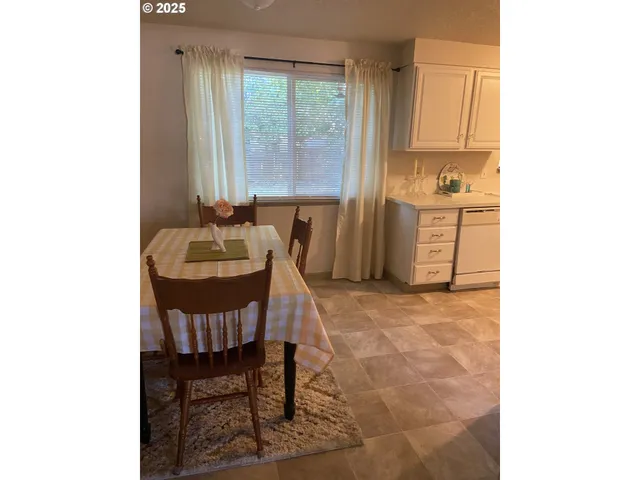 $515,000 | 1575 Northeast 237th Avenue, Wood Village, OR 97060