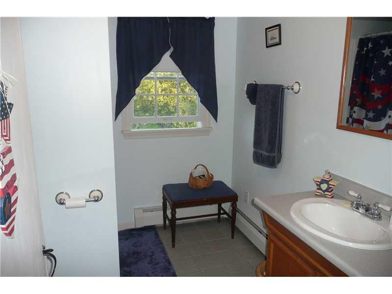 302 Ferry Road Saco, ME 04072 - Photo 18 of 22 Bathroom.