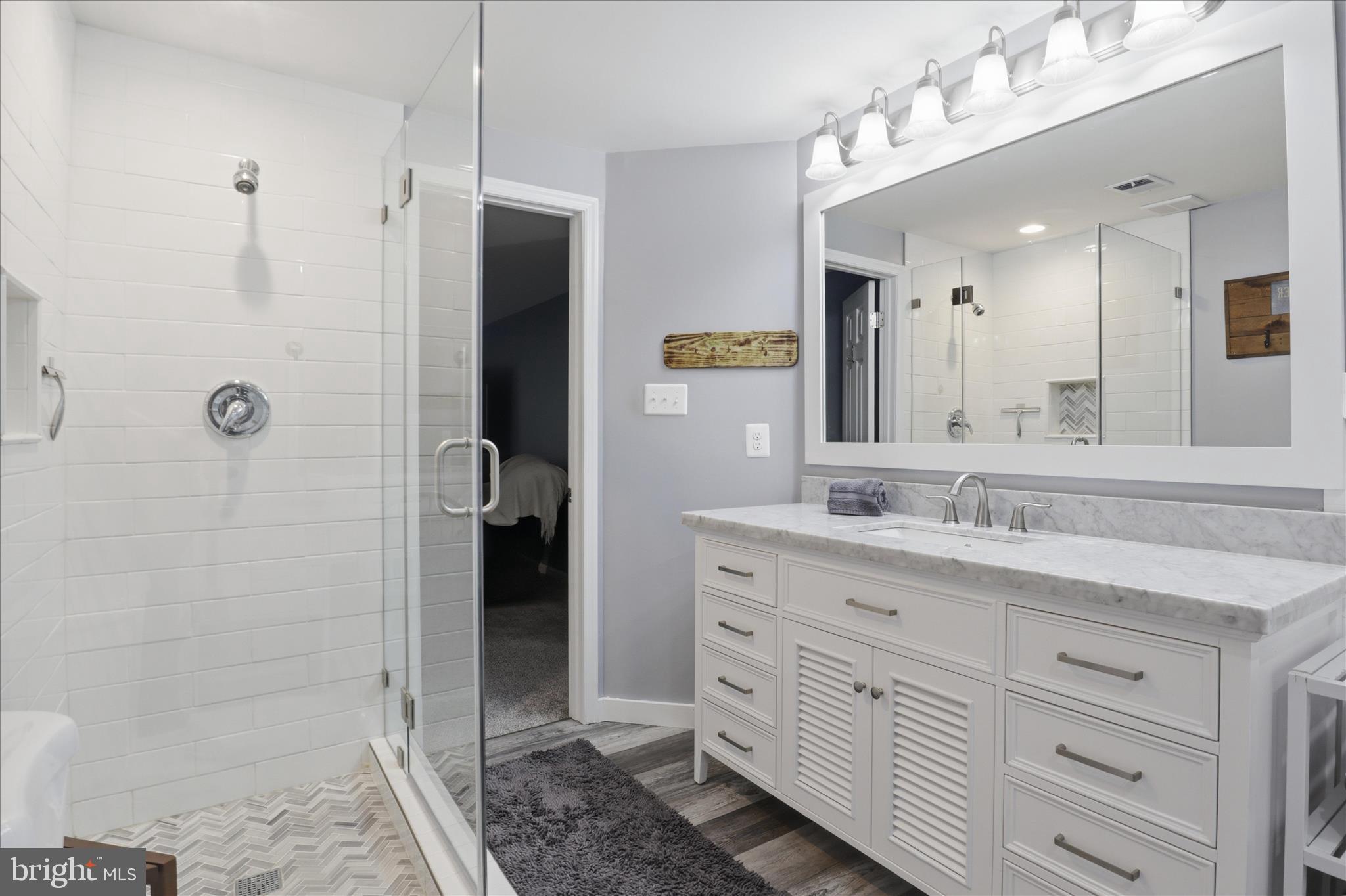 11757 Arbor Glen Way Reston, VA 20194 - Photo 26 of 60