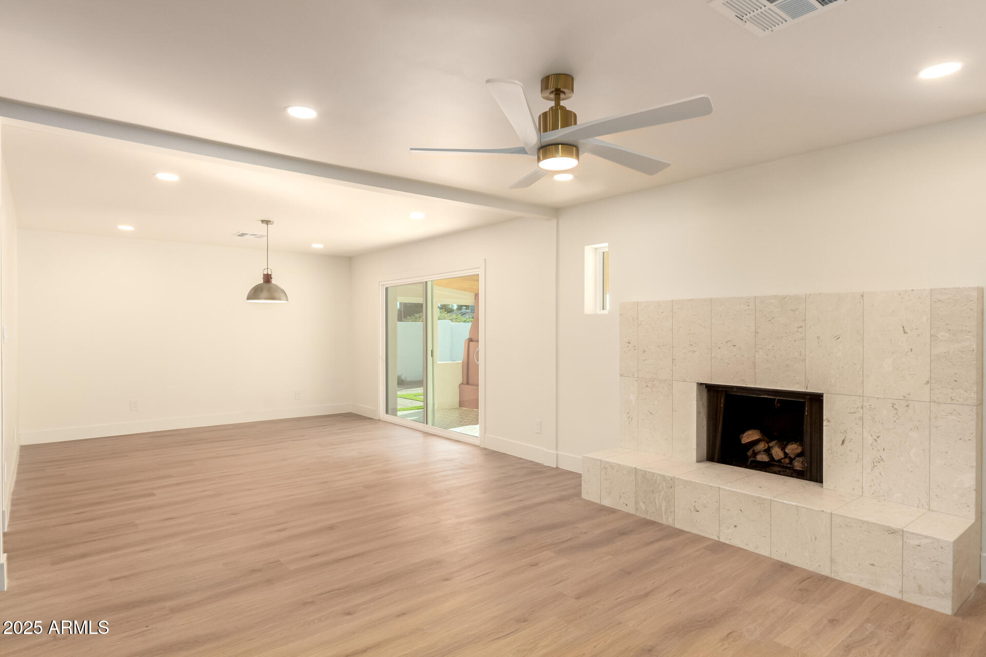 8357 East Monte Vista Road Scottsdale, AZ 85257 - Photo 12 of 44 09 - Monte Vista 8357