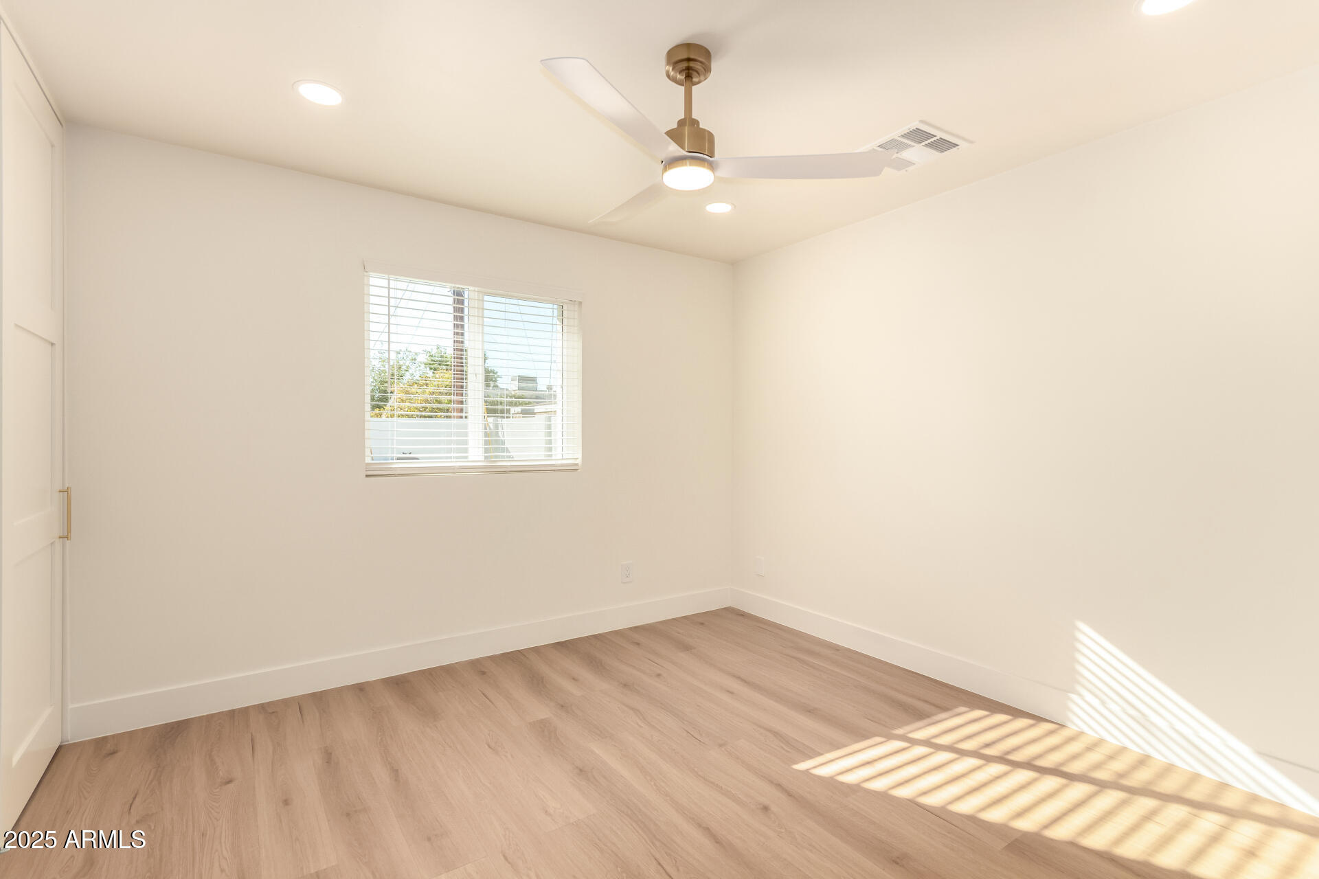 8357 East Monte Vista Road Scottsdale, AZ 85257 - Photo 23 of 44 19 - Monte Vista 8357