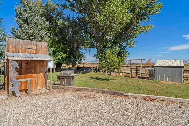 $745,000 | 9221 Brill Road, Emmett, ID 83617