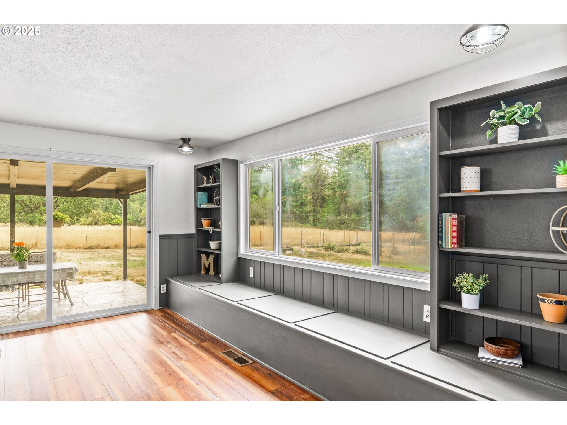 25366 East Hunter Road Veneta, OR 97487 - Photo 13 of 38 Gallery Image 13