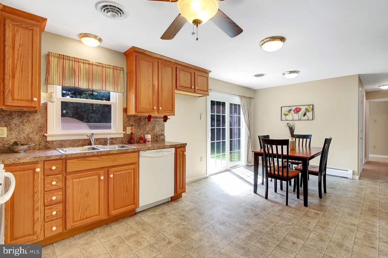 840 Locust Grove Road York, PA 17402 - Photo 9 of 22 Gallery Image 9