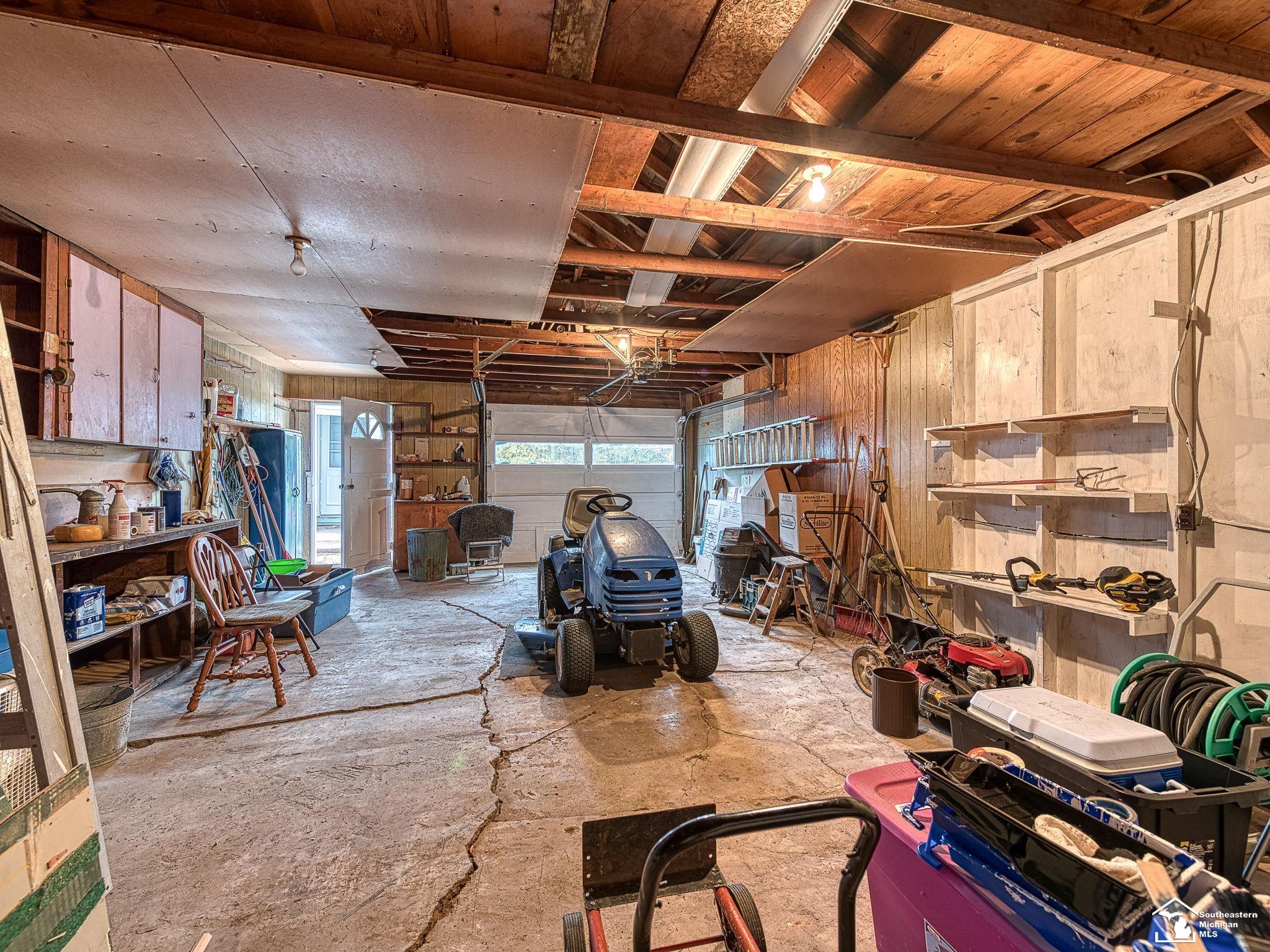 1929 Fix Road Monroe, MI 48162 - Photo 15 of 33 50158447-41e98e9d-5fef-4905-9551-25cc698fca49.JPG
