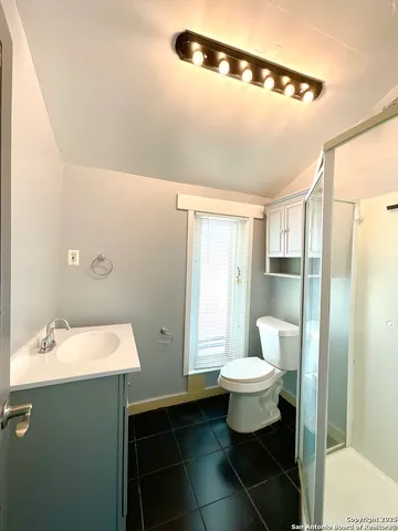 $999 | 1000 Kayton Avenue, San Antonio, TX 78210