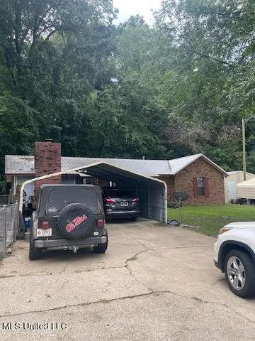 $100,000 | 100 Renshaw Road, Yazoo City, MS 39194