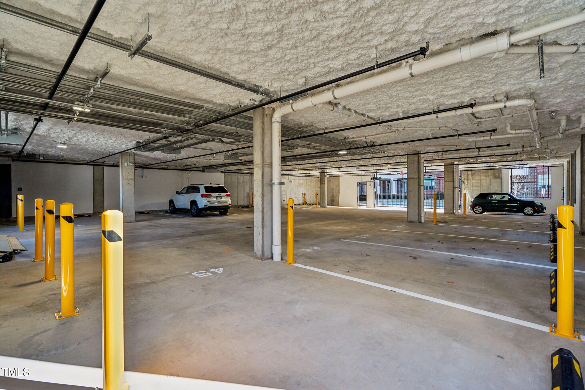29 Enterprise Street, Unit 104 Raleigh, NC 27607 - Photo 19 of 23 29_Enterprise_St_Raleigh_NC_27607_USA-Ex