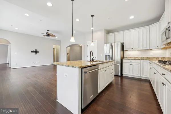 $835,000 | 17518 Spring Cress Drive, Dumfries, VA 22026