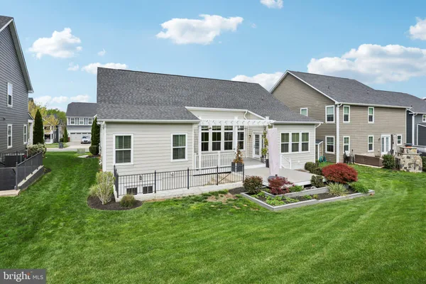 $835,000 | 17518 Spring Cress Drive, Dumfries, VA 22026