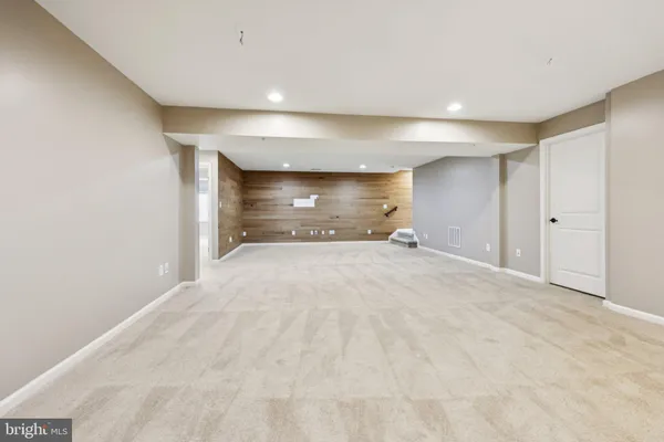 $835,000 | 17518 Spring Cress Drive, Dumfries, VA 22026