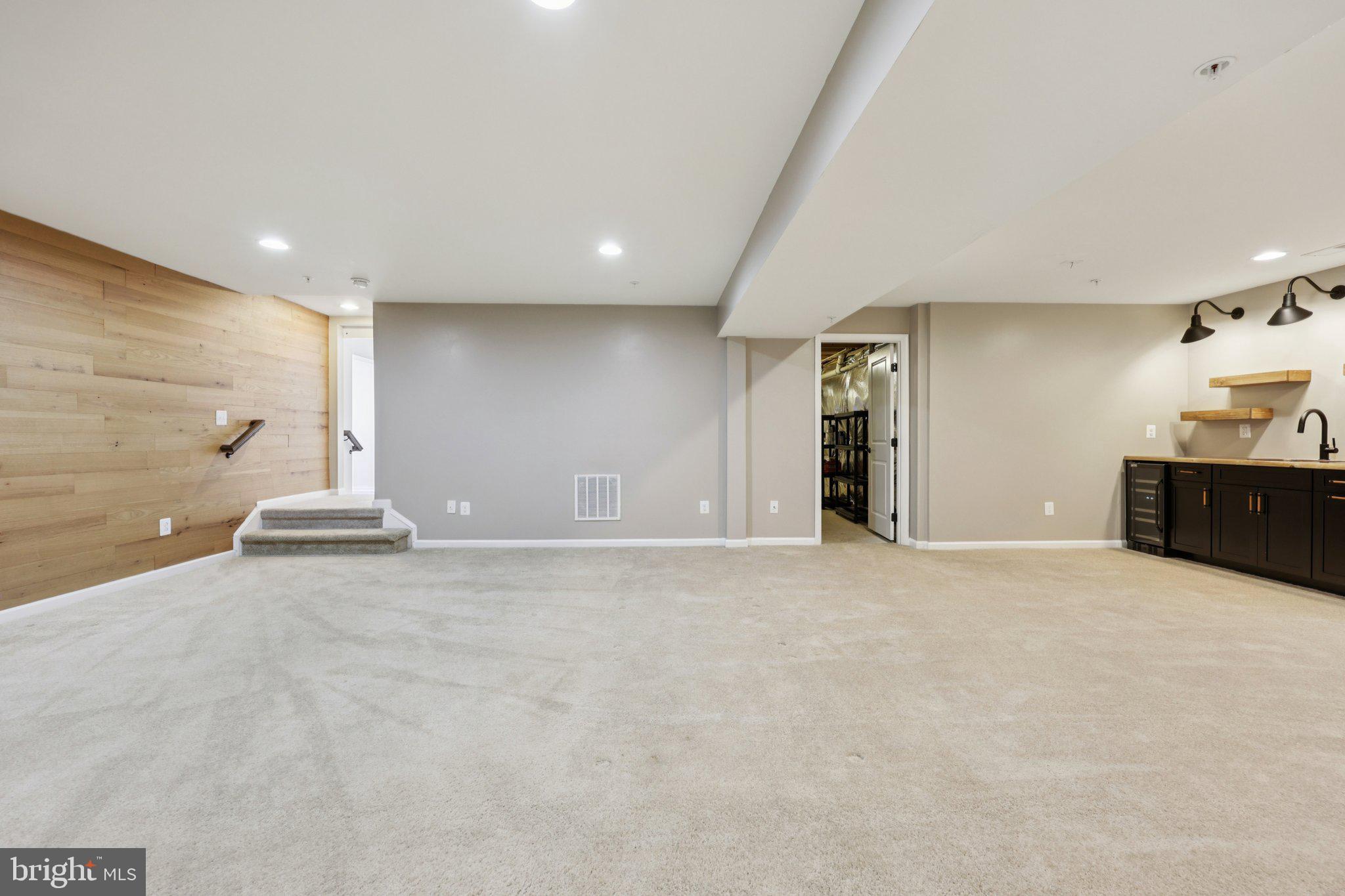 17518 Spring Cress Drive Dumfries, VA 22026 - Photo 77 of 89 a view of an empty room with a sink
