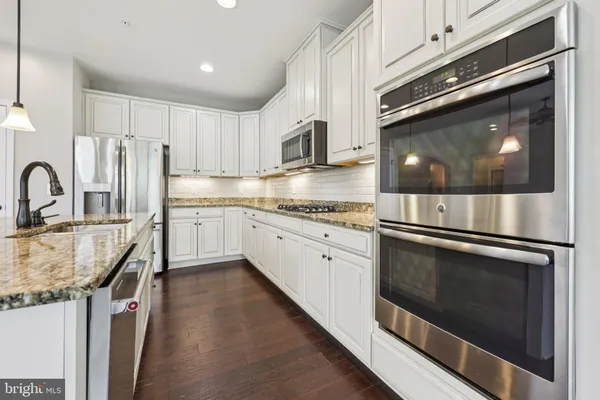 $835,000 | 17518 Spring Cress Drive, Dumfries, VA 22026