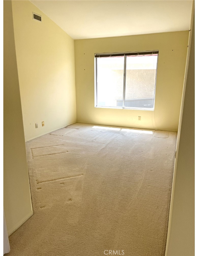 23 San Raphael Dana Point, CA 92629 - Photo 16 of 24 an empty room with a window