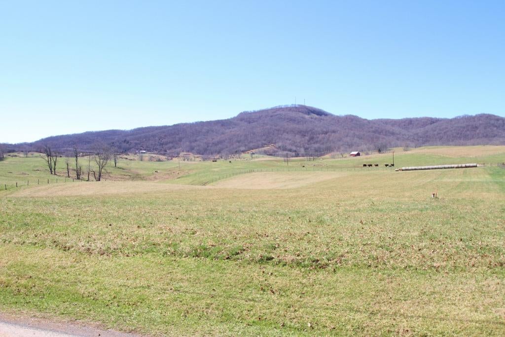 2258 Stringtown Road Sinks Grove, WV 24976 - Photo 80 of 103 Gallery Image 80