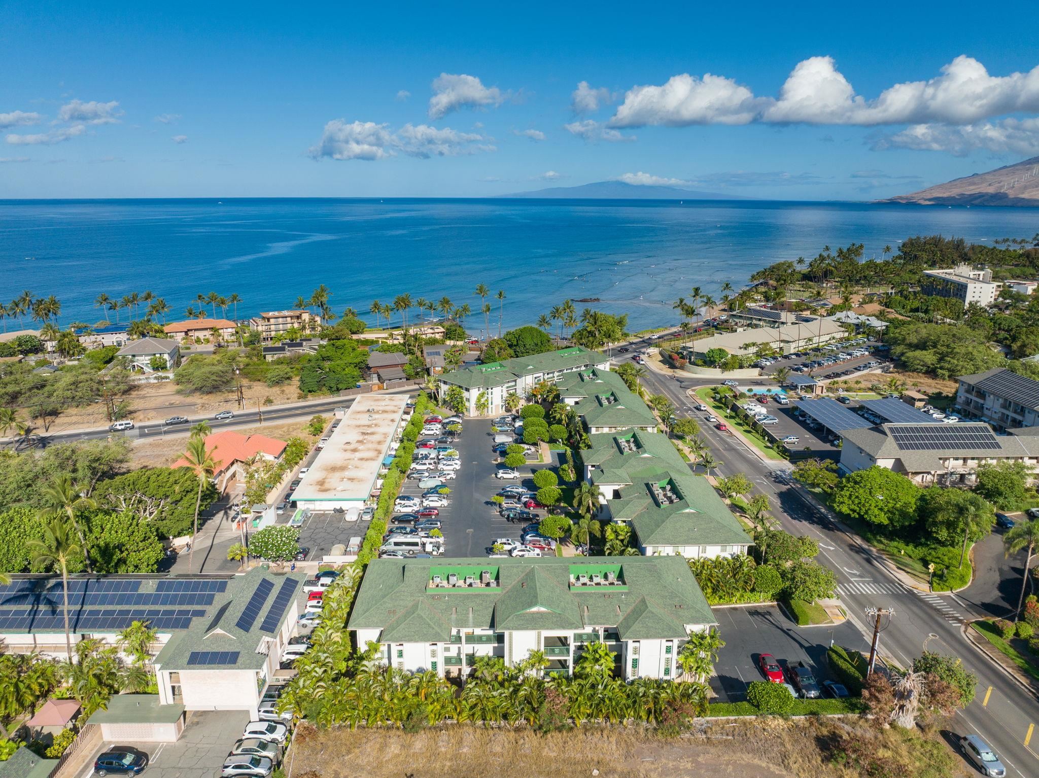 44 Kanani Road, Unit 2202 Kihei, HI 96753 - Photo 29 of 42 a view of a city with an ocean