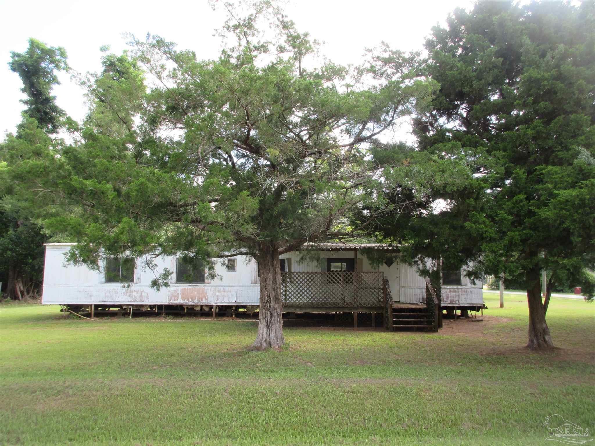 5227 Spring Street Jay, FL 32565 - Photo 2 of 53 Gallery Image 2