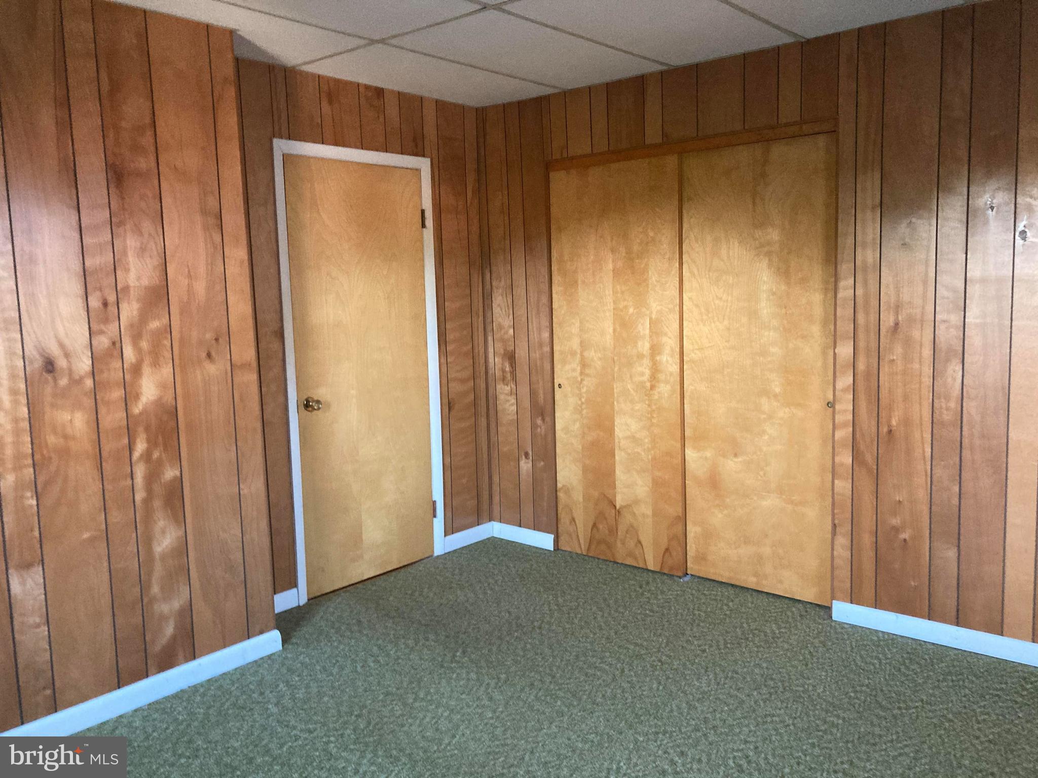 178 Johnsons Mill Road Berkeley Springs, WV 25411 - Photo 11 of 43 Gallery Image 11