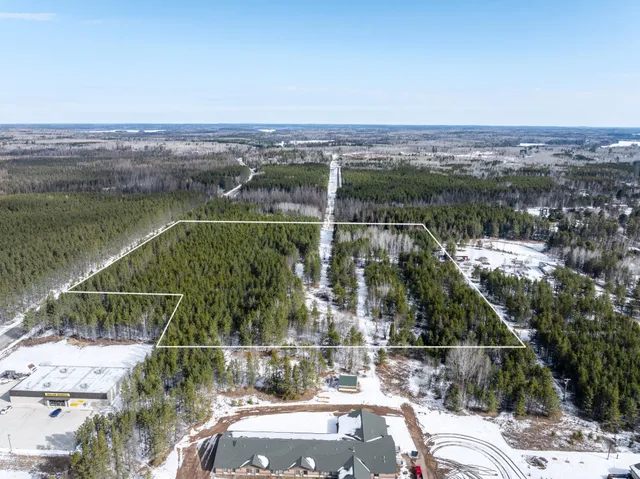 $240,000 | 8308 Highway 21 North, Babbitt, MN 55706