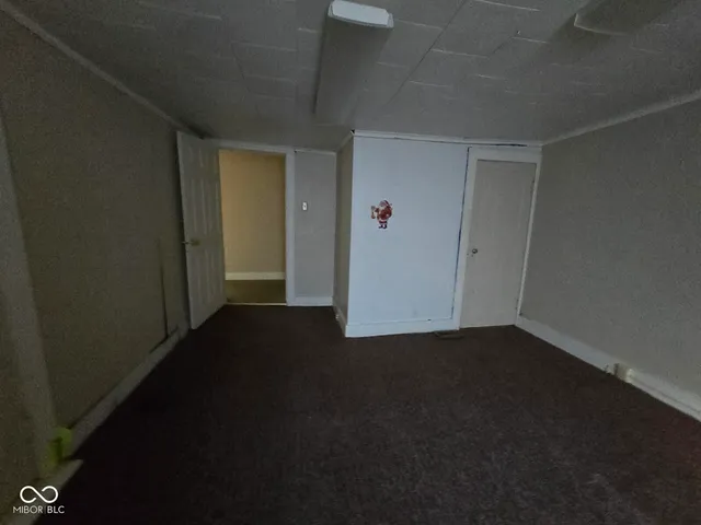 $104,900 | 216 West High Street, Rockville, IN 47872