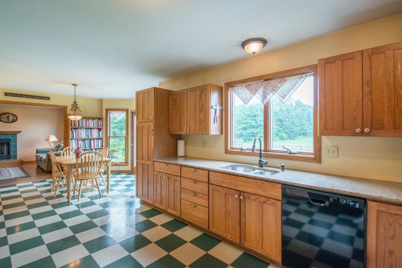 13963 Chambers Road Sunbury, OH 43074 - Photo 14 of 76 Gallery Image 14