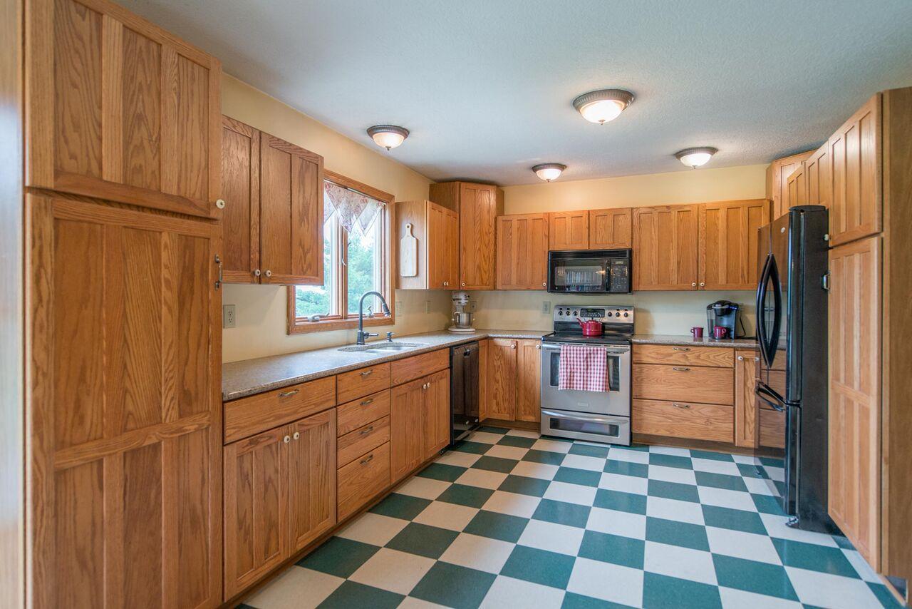 13963 Chambers Road Sunbury, OH 43074 - Photo 15 of 76 Gallery Image 15