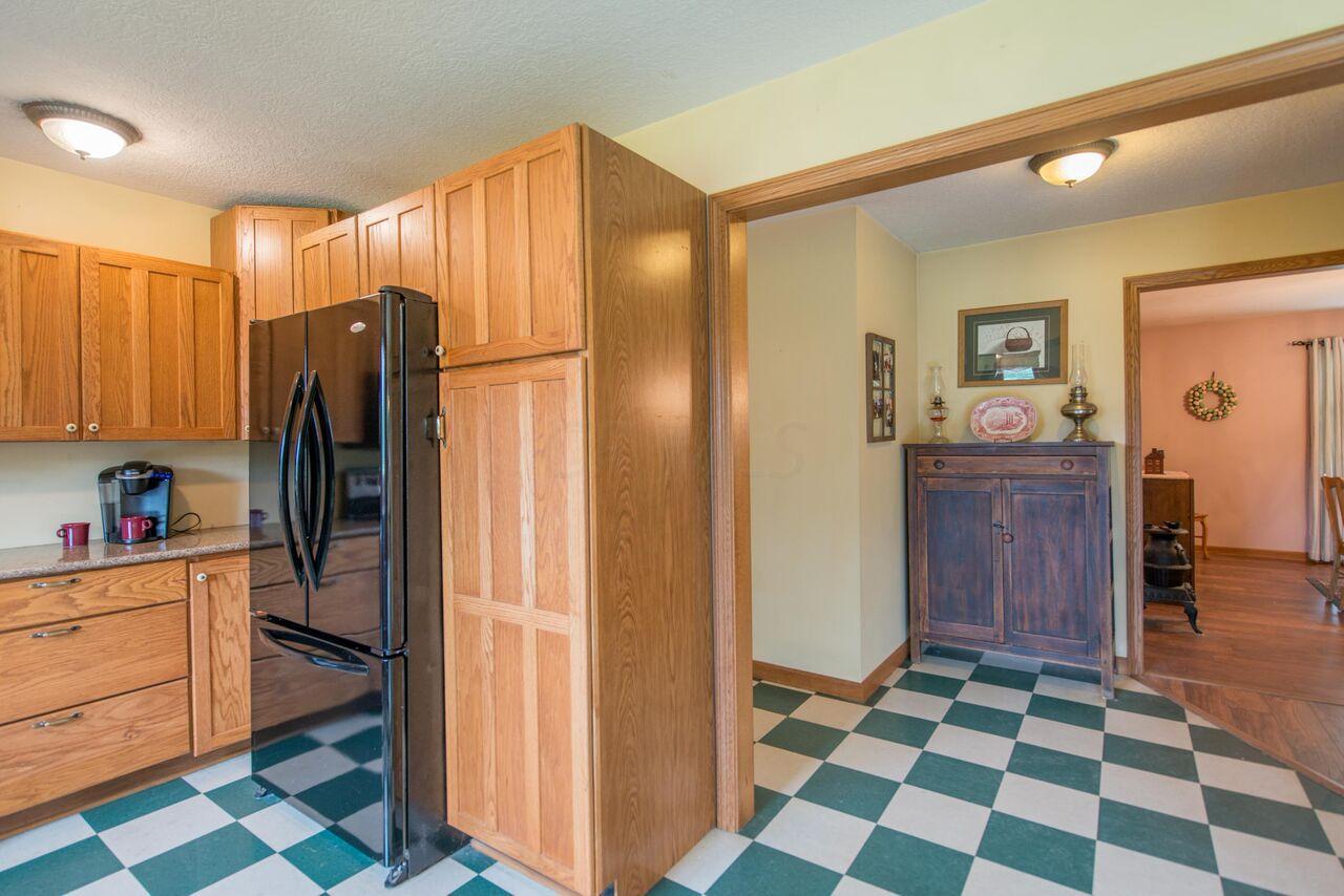 13963 Chambers Road Sunbury, OH 43074 - Photo 18 of 76 Gallery Image 18