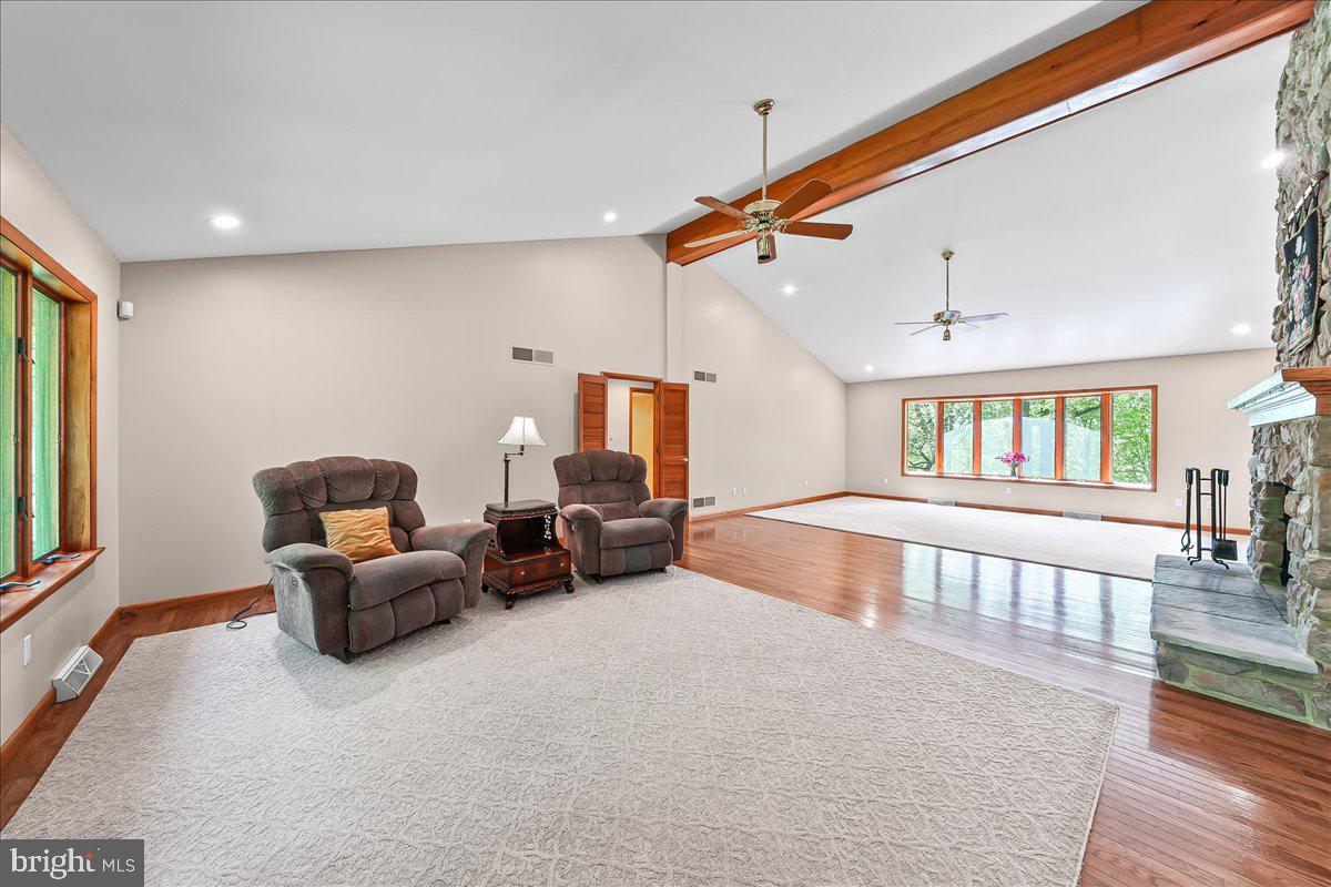 322 Buttonwood Road Landenberg, PA 19350 - Photo 14 of 60 Spacious living area with natural light.