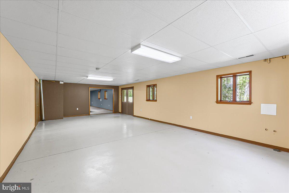 322 Buttonwood Road Landenberg, PA 19350 - Photo 41 of 60 Spacious, versatile room for creativity.