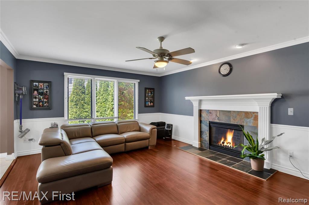 1012 Rochelle Park Drive Rochester Hills, MI 48309 - Photo 21 of 38