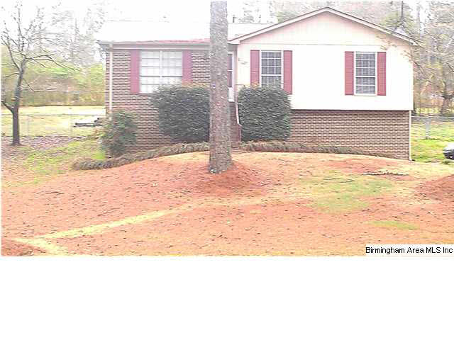 1023 James Taylor Road Moody, AL 35004 - Photo 3 of 16