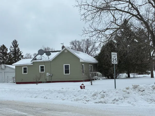 $124,900 | 1014 2nd Street Southeast, Wadena, MN 56482