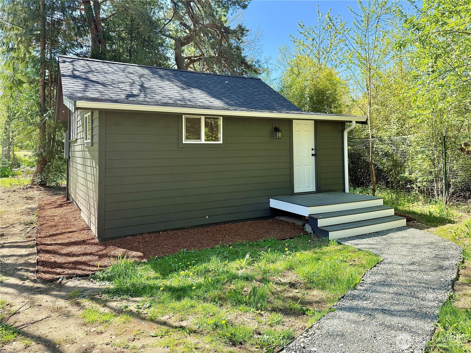 3809 Cabrant Road Everson, WA 98247 - Photo 2 of 40 Gallery Image 2