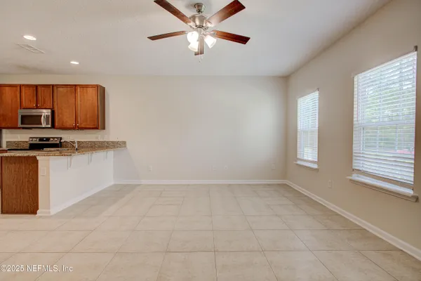 $1,595 | 417 Oasis Lane, Unit 3B, Orange Park, FL 32073