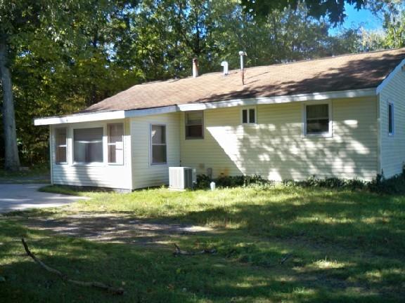 1540 Benjamin Road Muskegon, MI 49445 - Photo 2 of 10 Additional Photo